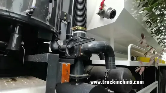 Rhd Shacman F3000 수력 굴삭기 합류식 하수구 진공 흡입 제트 트럭 13500L 하수 + 4000L 깨끗한 물